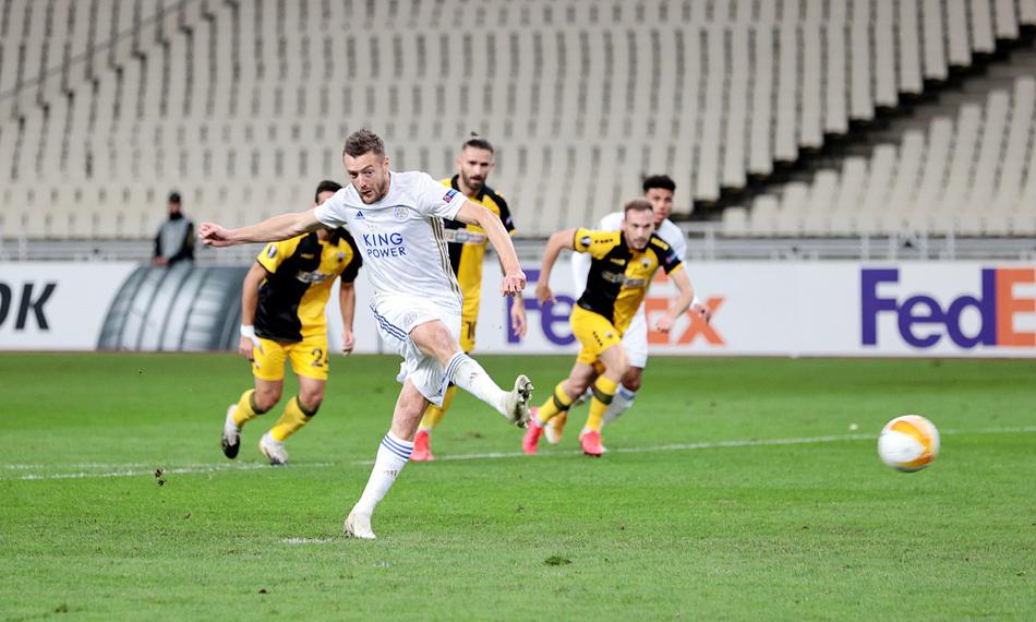 科琳：17歲時(shí)在朋友聚會上，魯尼展示我名字的紋身讓我感到難為情