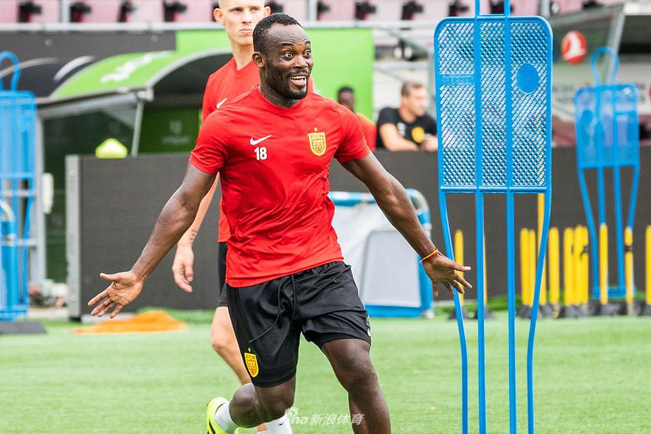 球報透露9月5日慈善賽：世界傳奇vs葡萄牙傳奇，菲戈卡卡領銜Eagle                                                                2
