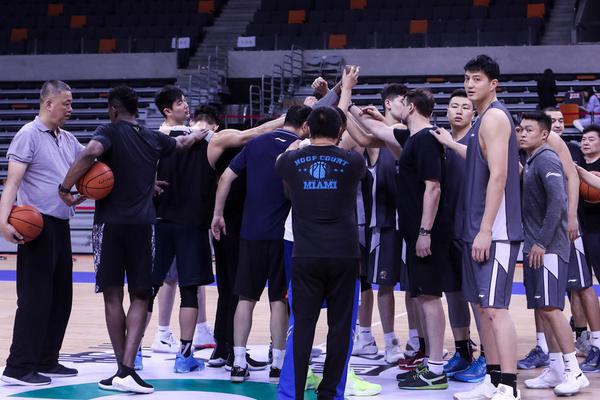 別克LPGA賽次輪周詩媛領(lǐng)跑中國軍團 殷若寧T22