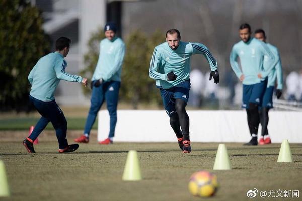 博斯克：梅西C羅若能踢世界杯是好事 阿隆索布斯克茨共存曾引爭議