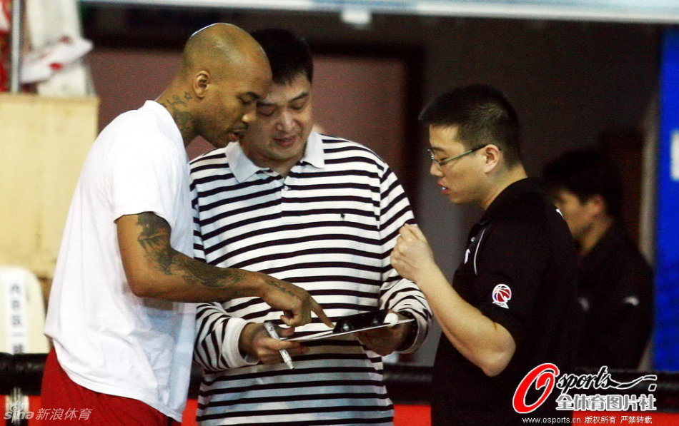 神戶勝利船隊長：會注重防守力爭不丟分 海港球員個人能力非常強(qiáng)