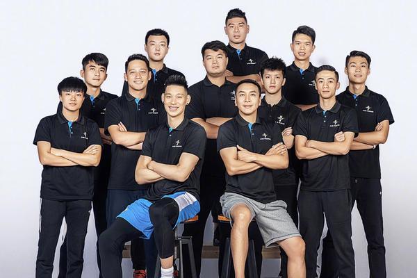 皇馬TV曬報告：內(nèi)格雷拉曾建議巴薩與裁判曼薩諾搞好關(guān)系