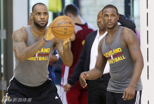 官方：20歲的云南玉昆后衛(wèi)趙佳楠加盟大連英博