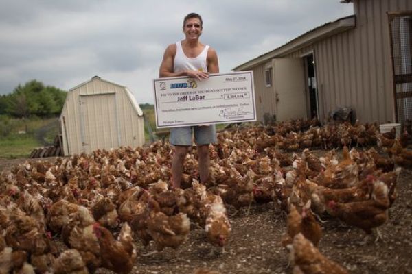 阿斯報：對陣皇馬漢茨科可能擔任馬競左后衛(wèi)，朗格萊出任中衛(wèi)