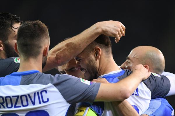 身價暴漲1400萬！葡體前鋒蘇亞雷斯目前5球2助，此前世預(yù)賽大四喜