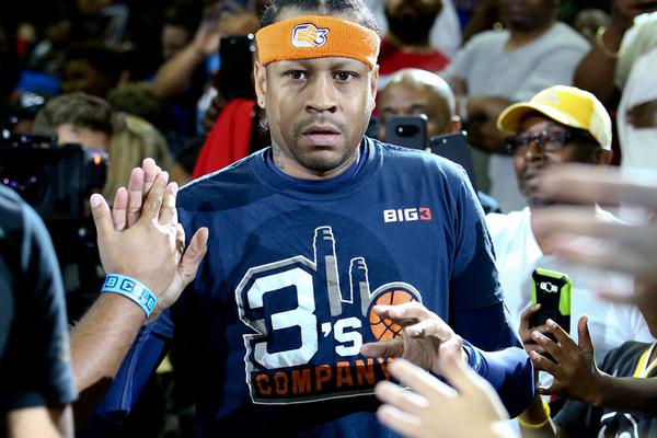 德媒：拜仁元老級理療師比安奇將前往沙特，擔任科曼的私人理療師von Mario                                                             
