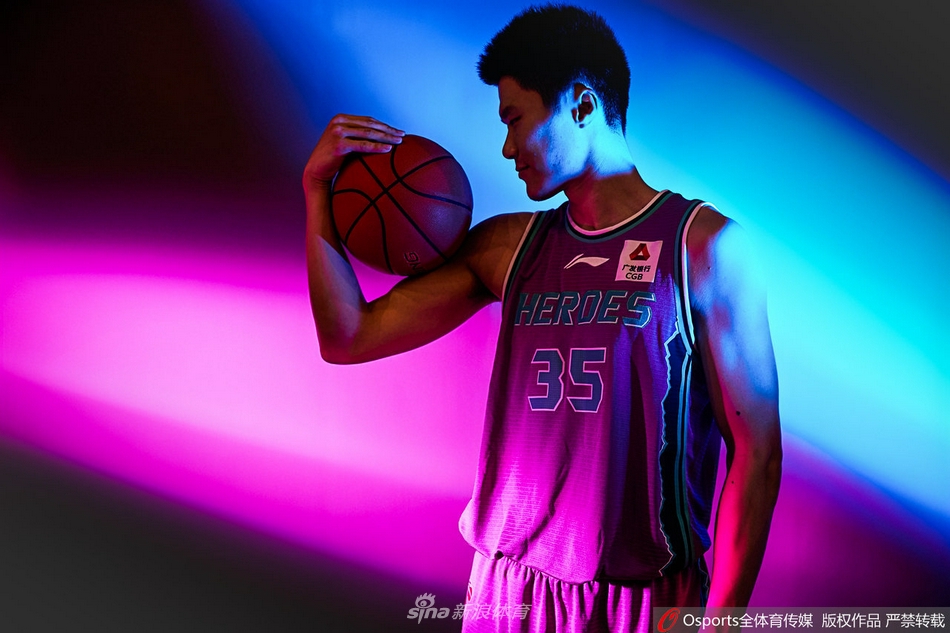 普爾：隊友們充滿斗志 我7點半到球館赫伯特