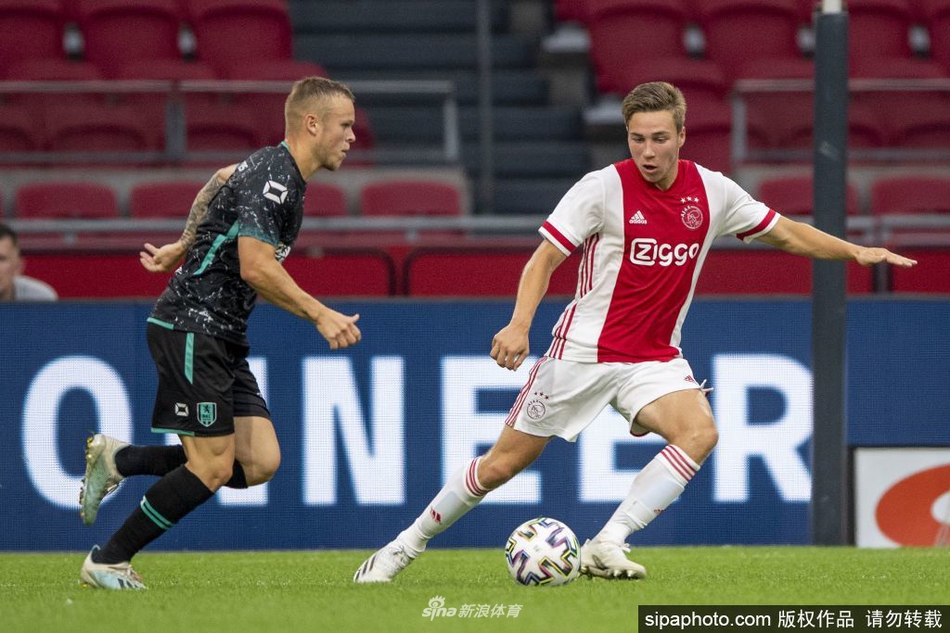 切爾西兩門將桑切斯及約根森本賽季已3次送點，比英超15隊都多