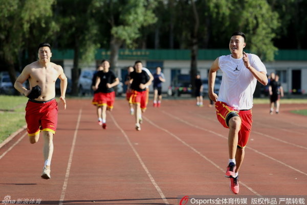 終于破僵！特羅薩德破門，加布里埃爾頭球助攻