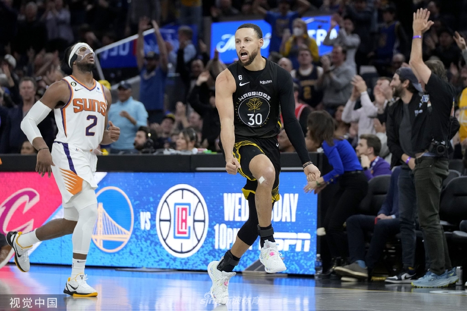 卡恩：想續(xù)約的球員說他收到英超報價時，會感受到收入差距的壓力