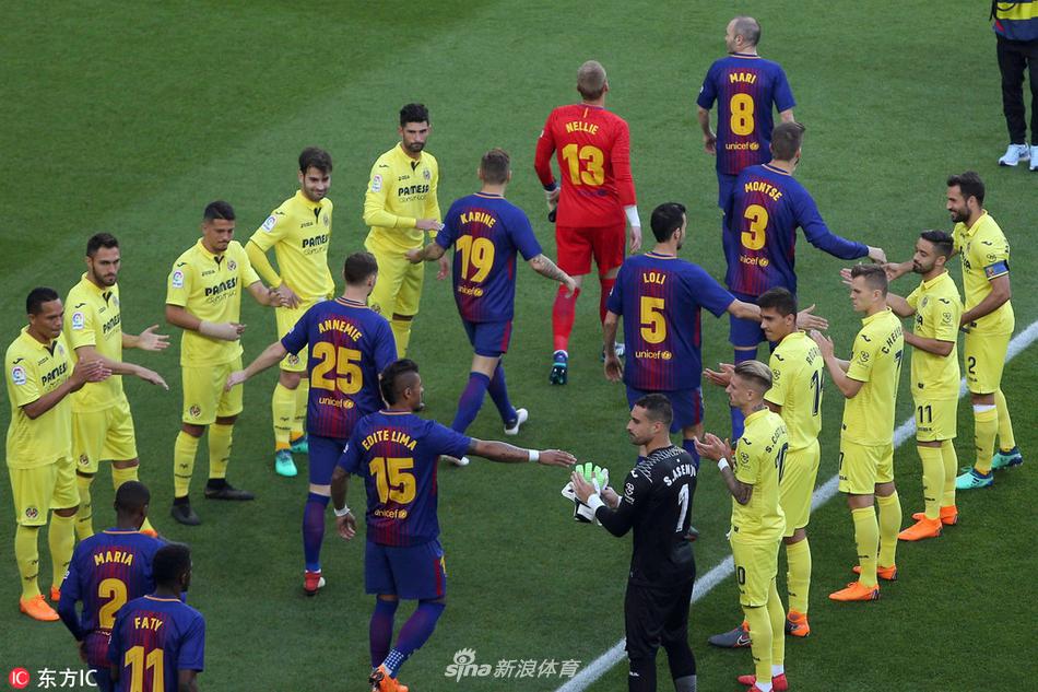 內(nèi)維爾：B費絕對是曼聯(lián)最優(yōu)秀的球員，但不適合踢后腰