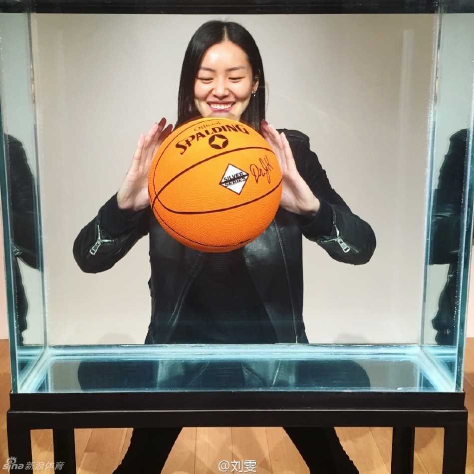 官方：77歲弗洛倫蒂諾擔(dān)任皇馬主席的任期延長至2029年