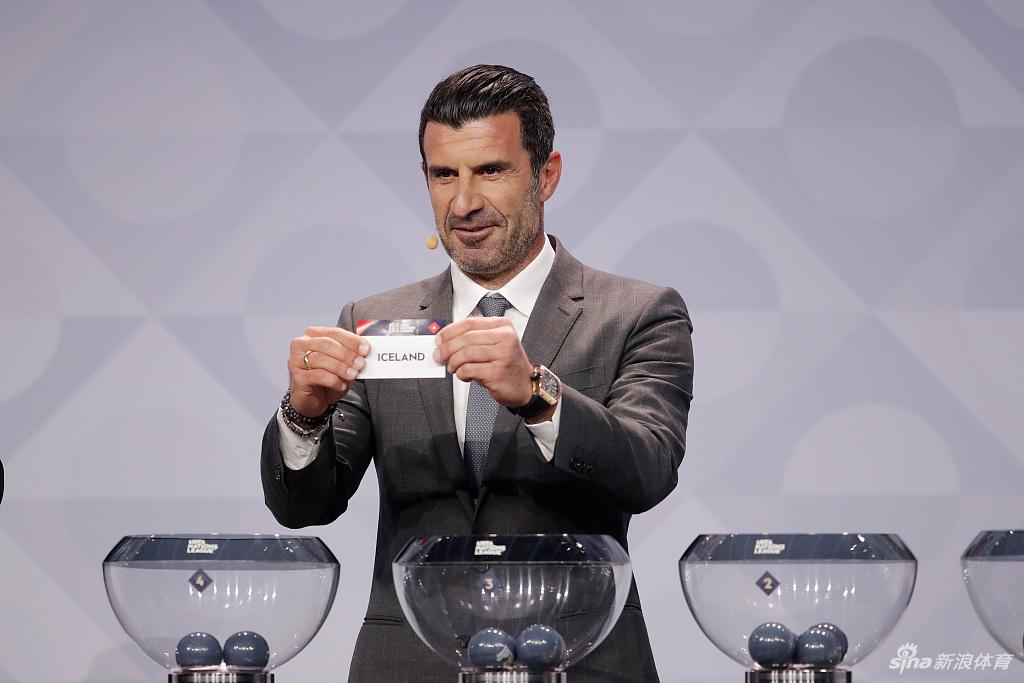 16歲身價已450萬歐！世體：曼聯(lián)有意簽下16歲墨西哥中場莫拉