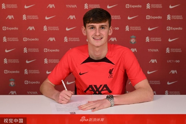 布斯克茨發(fā)表感言：是時(shí)候告別了 這將是我在球場的最后幾個月