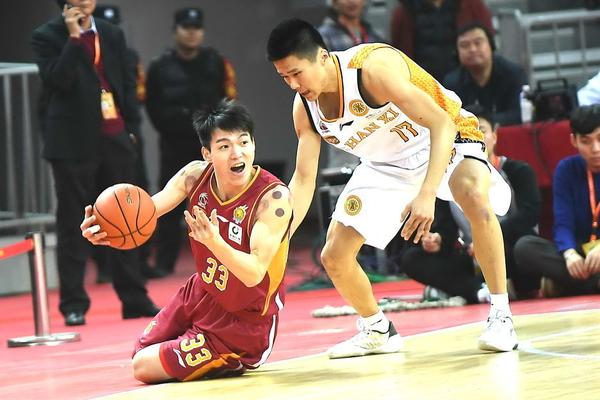 津媒：巴頓、謝維軍、孫銘謙能否出戰(zhàn)玉昆，還需進一步評估