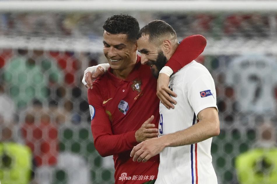 安切洛蒂：執(zhí)教羅馬？我在皇馬很開心，想盡可能長時(shí)間留在這里