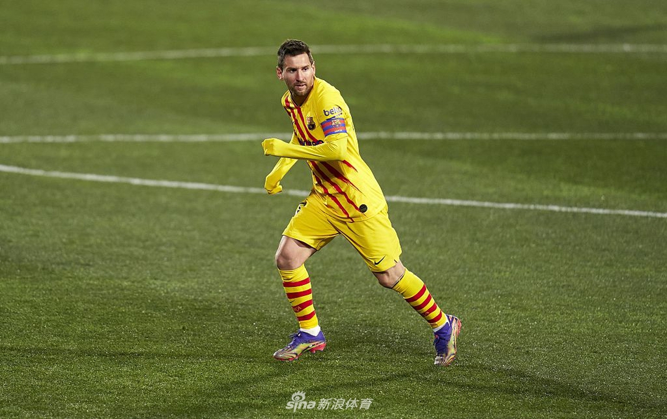 帕拉西奧斯社媒：我將缺席今年剩余比賽，手術(shù)成功現(xiàn)在專注于康復(fù)木子                                                                2025
