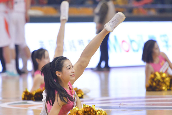 哈利伯頓：總決賽G7時跟腱撕裂是毀滅性的打擊 真的很痛