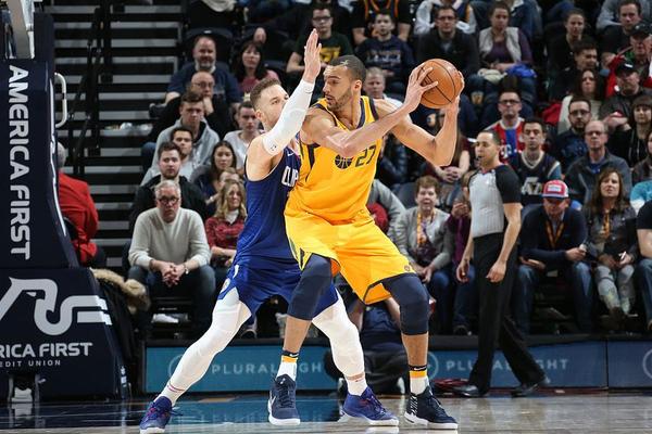 意甲積分榜：那不勒斯尤文3連勝9分前二！國米2連敗掉出前10