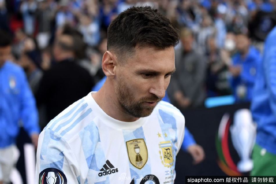 剛提的超跑??弗林蓬上次長(zhǎng)期傷缺為3年前韌帶撕裂，他缺席2個(gè)月