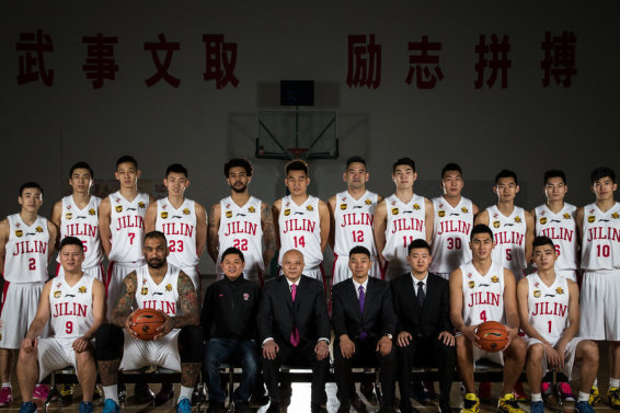 搞事？魔術(shù)官媒曬2頭羊（GOAT）身穿班凱羅&小瓦格納球衣的照片