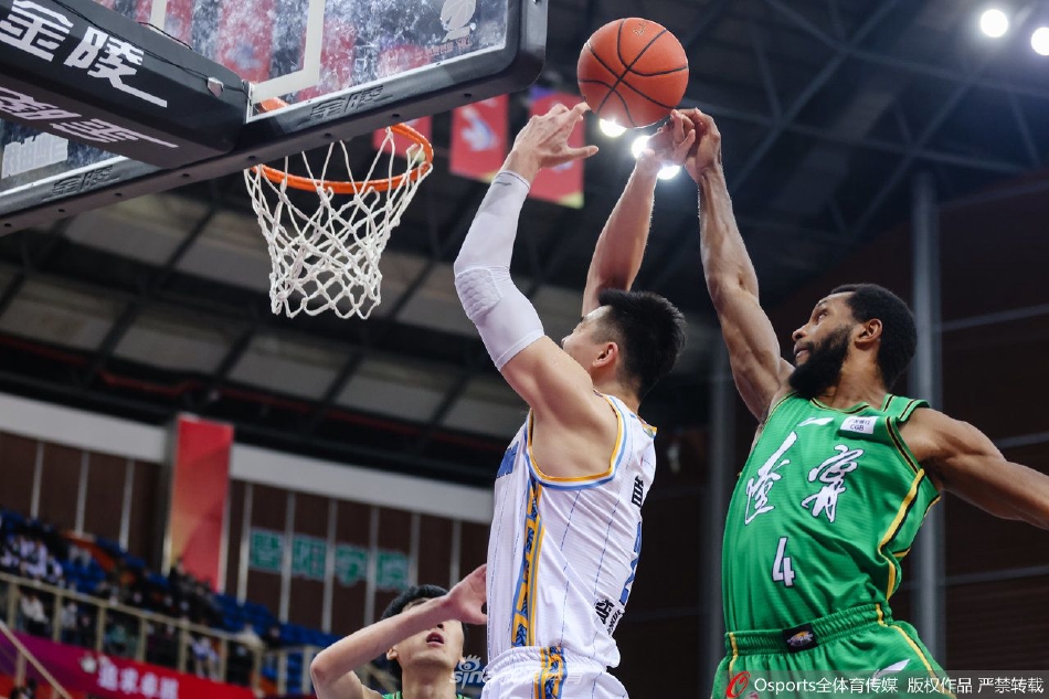 球迷扔打火機(jī)致球隊(duì)被判負(fù)！德甲官方：柏林聯(lián)1-1改判為0-2負(fù)key39