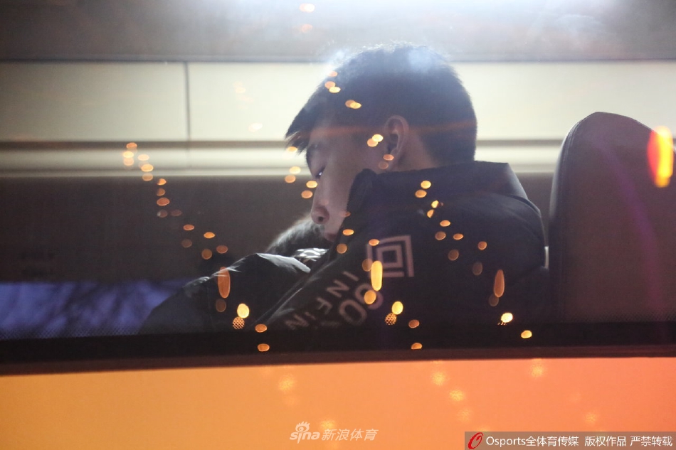 49歲前巴薩門將平托：我曾陷入抑郁，但現(xiàn)在學(xué)會(huì)用不同方式看事物