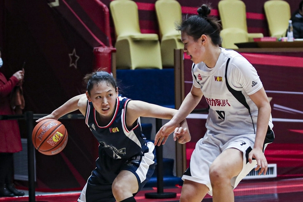 迪馬：佩萊格里尼德比進球后將留在羅馬，那不勒斯嘗試引進法齊尼