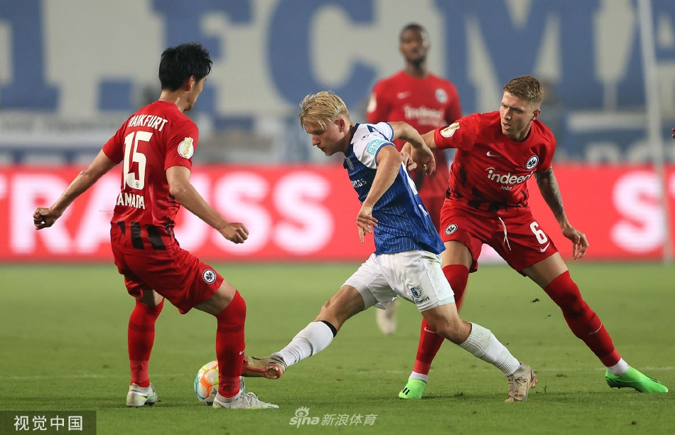 廈門壹零貳陸獲中乙資格 廈門足球2026重返職業(yè)聯(lián)賽舞臺