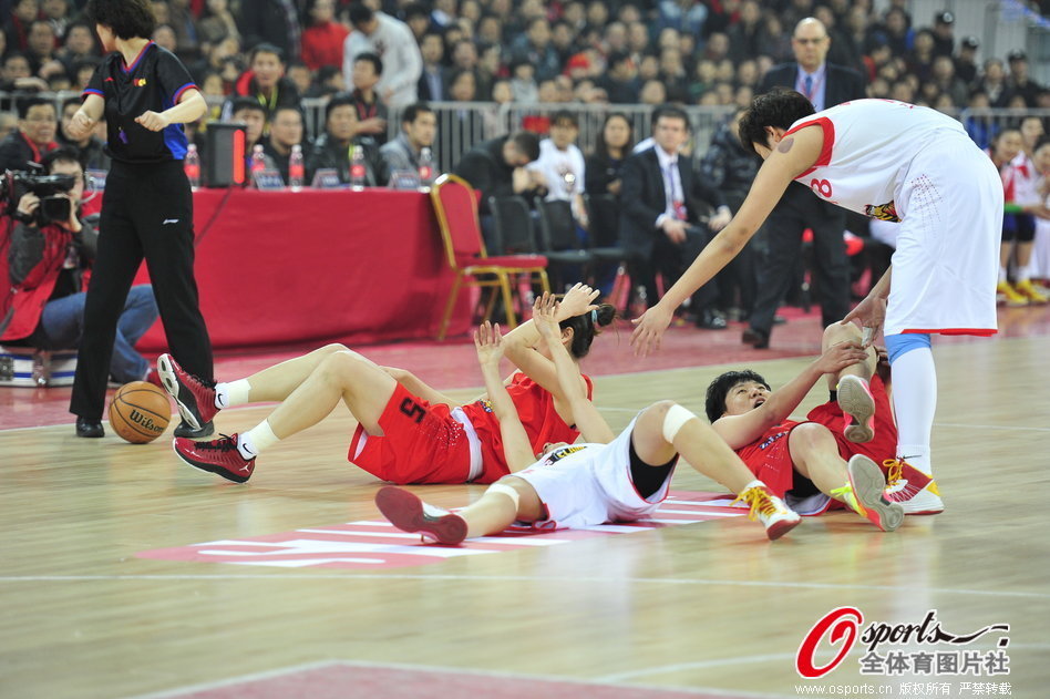 換帥如換刀！魯尼下課后，普利茅斯英冠兩連平&足總杯淘汰小蜜蜂