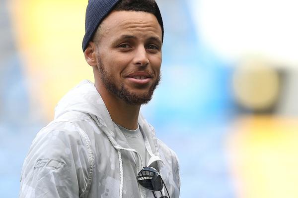 4年1.09億加盟雄鹿！特納：我將走向巔峰 正在做的事就是享受改變