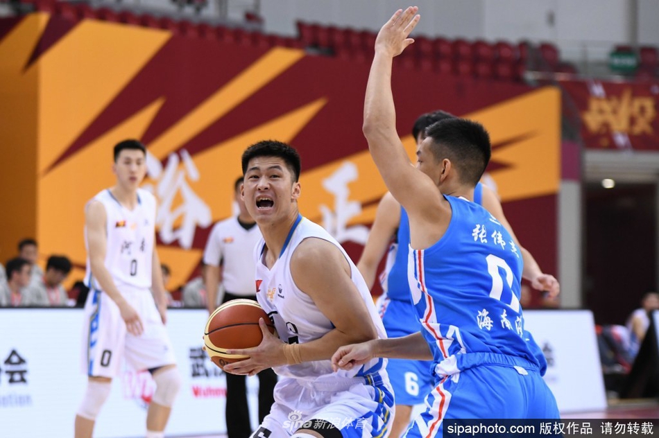 知名網站模擬選秀：湖人狀元選布澤爾兒子 火箭榜眼簽摘天才后衛(wèi)