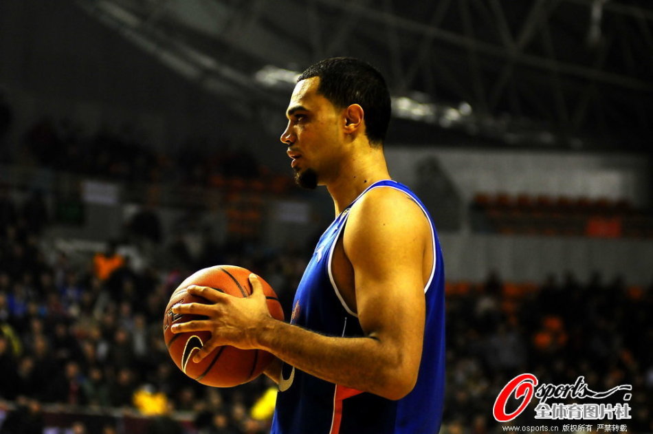 是否像哈蘭德那樣簽長期合同？伊薩克：我們將拭目以待