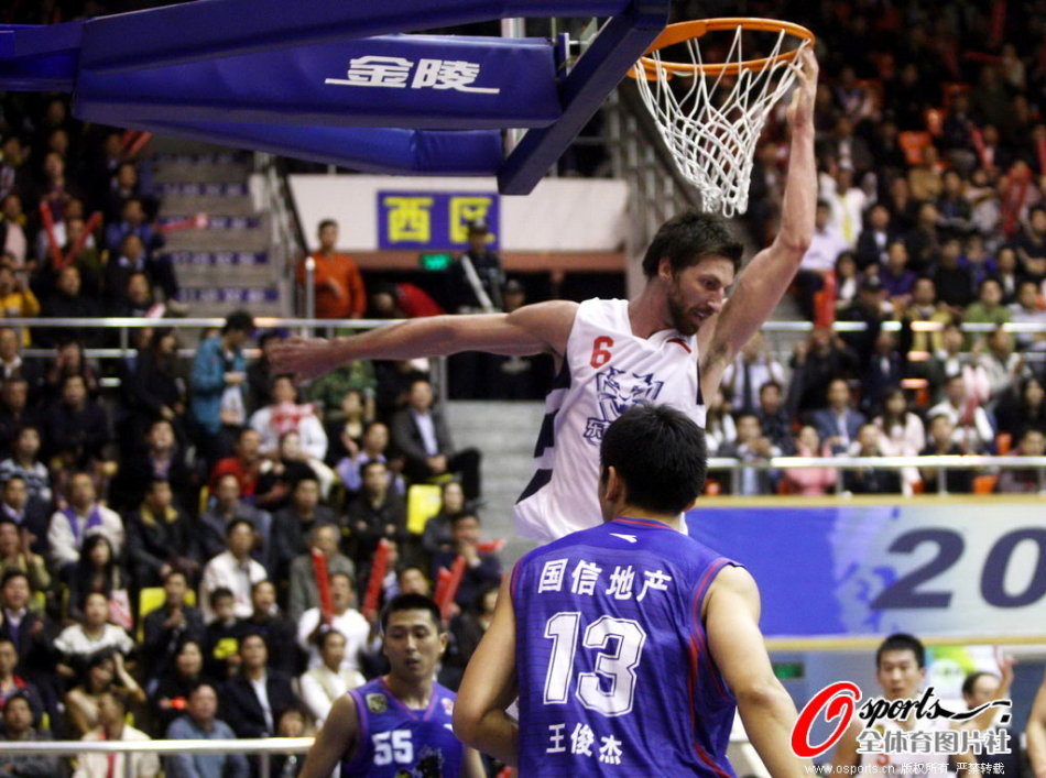 手術(shù)后預(yù)計缺席八周？希羅：我的恢復(fù)進(jìn)度已經(jīng)提前了