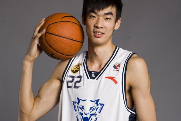 探索《牧場氣息》的隱藏寶藏：地圖物品位置分享《牧場氣息》是一款令人期待的模擬經(jīng)營游戲。在這款游戲中，玩家將化身為一名牧場主人，置身于一個精美細膩的虛擬世界中，盡情探索和建設(shè)屬于自己的理想牧場。游戲的場
