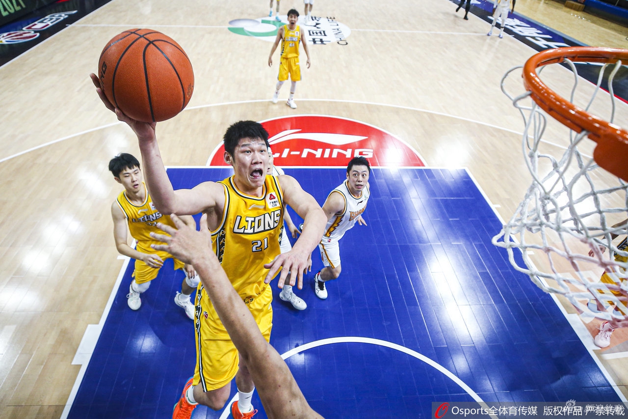 場面被動(dòng)，巴西0