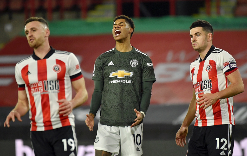 [流言板]籃板怪獸！申京全場19投10中，得到23分15籃板6助攻2搶斷1帽