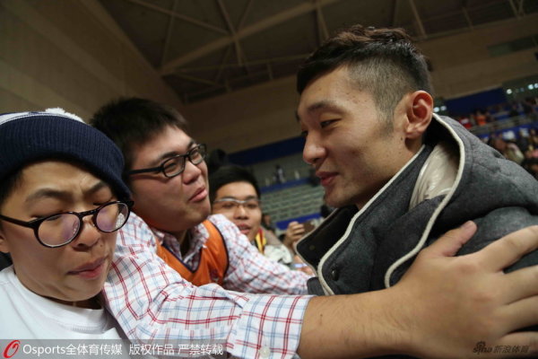 巴薩vs赫塔費首發(fā)：萊萬、費蘭、奧爾莫、馬丁先發(fā)，拉什福德替補