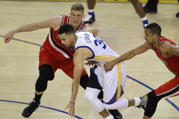 媒體人：新季或是曾凡博沖NBA最后機會 當(dāng)然 G聯(lián)賽薪水比不了CBA