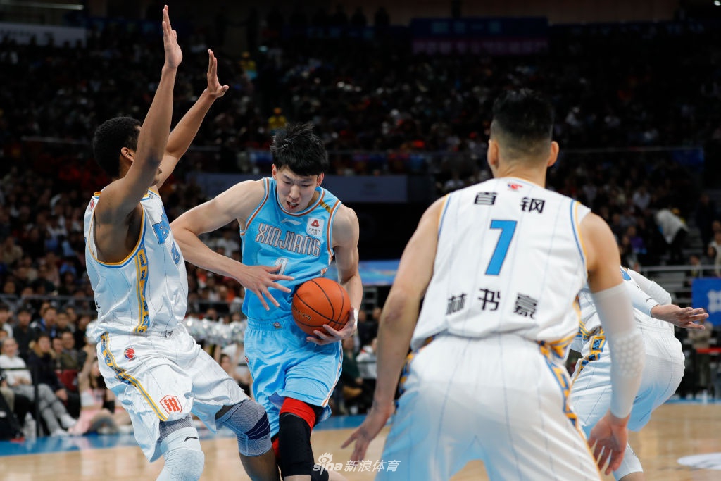 馬盧阿奇：5年前我才打球但這不是借口 每天都在學新知識繼續(xù)保持