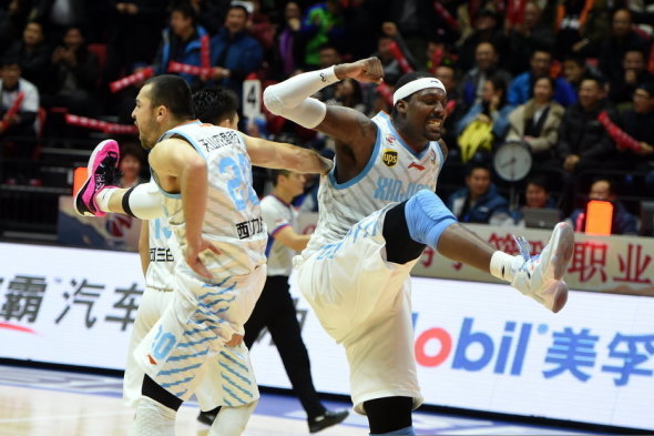 很傷！籃網(wǎng)全隊(duì)出現(xiàn)32次失誤 讓太陽利用失誤得42分