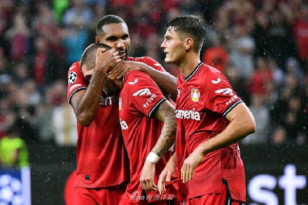 迪馬：桑德蘭和羅馬談妥租借勒費，若升入英超將2300萬歐強制買斷