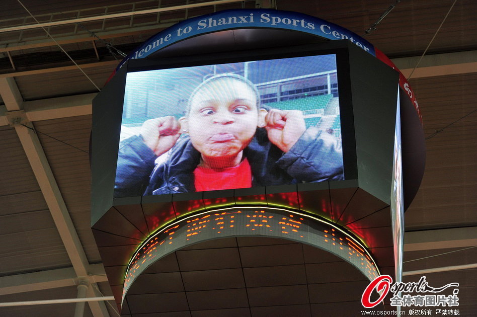 送對手反擊機會！維爾茨做球失誤給對手反擊，之后索博送點beltalowda                                                               
