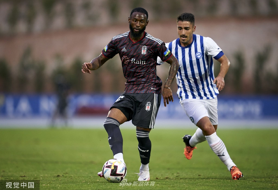 正面對決！凱恩本賽季聯(lián)賽參與13球德甲最多，烏尊參與8球第二多