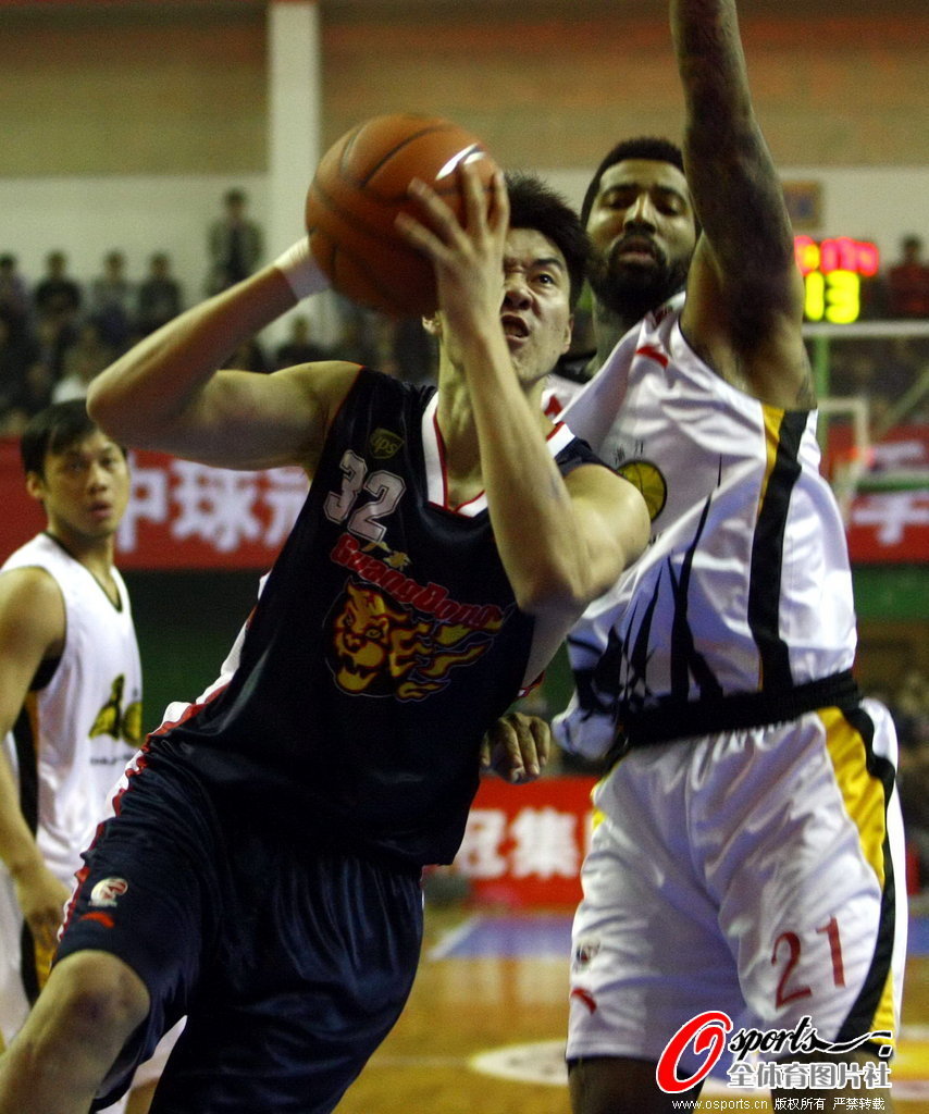 沒什么意外！名記：威少和國王簽的是一年老將底薪合同