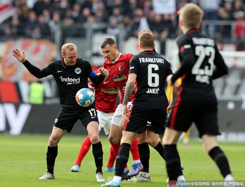 今天是主教練于根偉及球員楊梓豪的生日！祝將帥二人生日快樂！