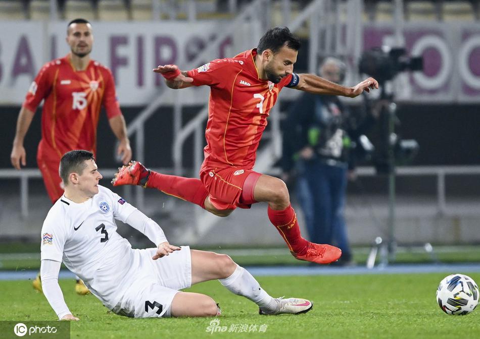 咋回事？買提江社媒：星輝經(jīng)紀人欠薪問題，不會影響我職業(yè)的態(tài)度