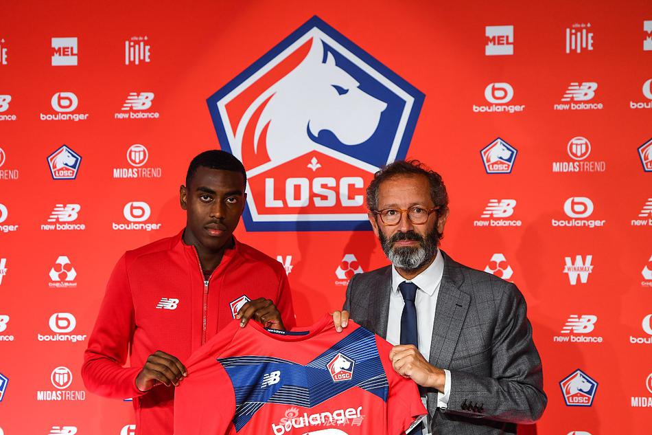 危！郵報：曼聯(lián)眾將對阿莫林的體系失去信心 B費對自己的位置不滿