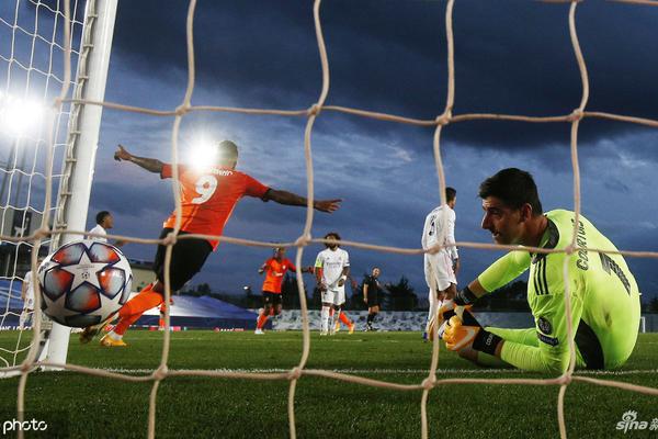 還有7周！郵報：若第一年合同內(nèi)解雇阿莫林，曼聯(lián)需支付1200萬鎊