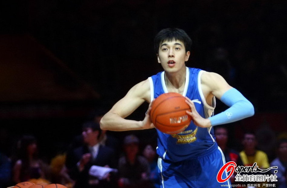 因不滿判罰追逐辱罵裁判！里夫被罰WNBA歷史最大罰單15000美元！